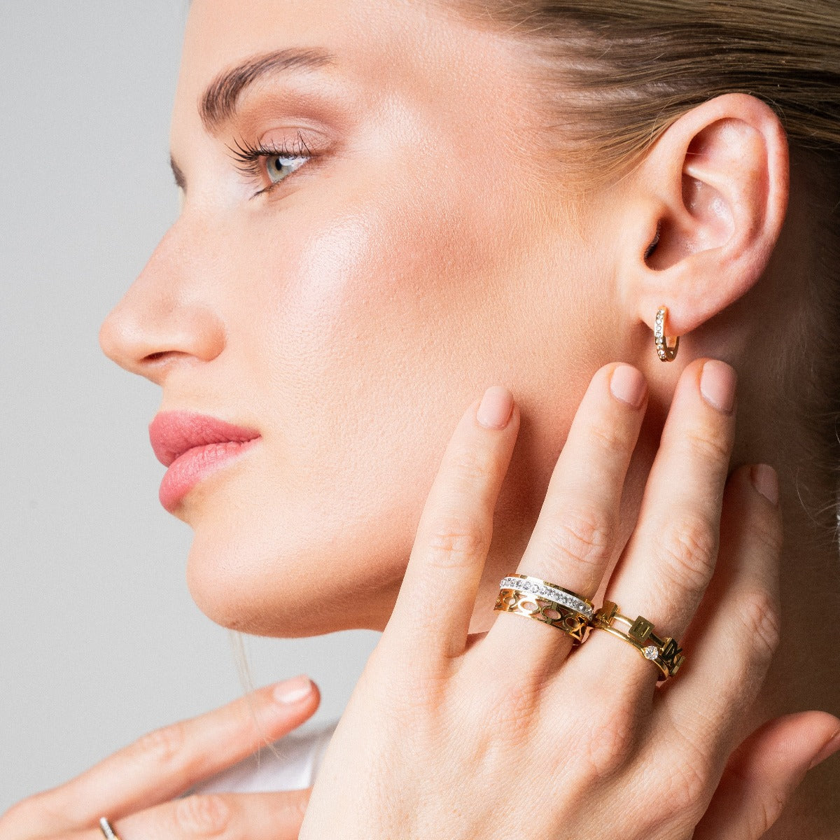 ARIELLE Gold Zirkonia Ohrringe